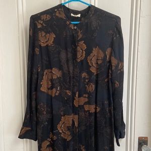 Aritzia Wilfred Silk Tunic (Size XS).